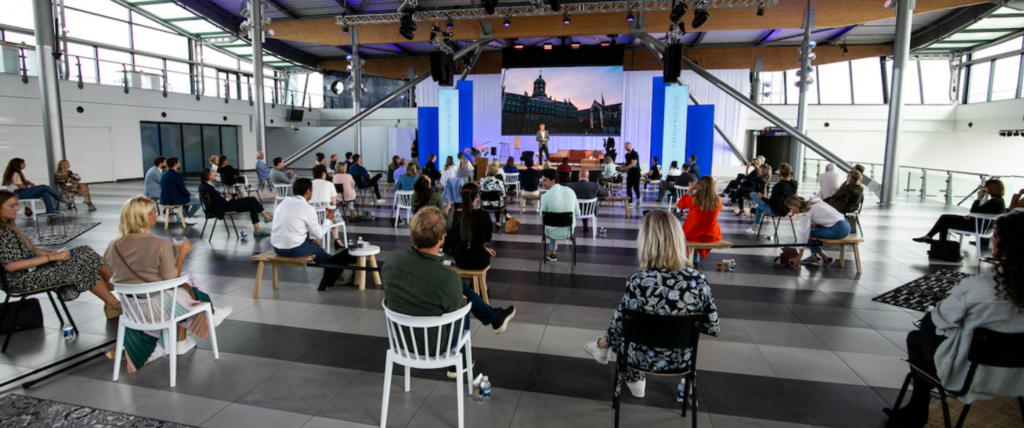 online, real-life or hybrid event decisions